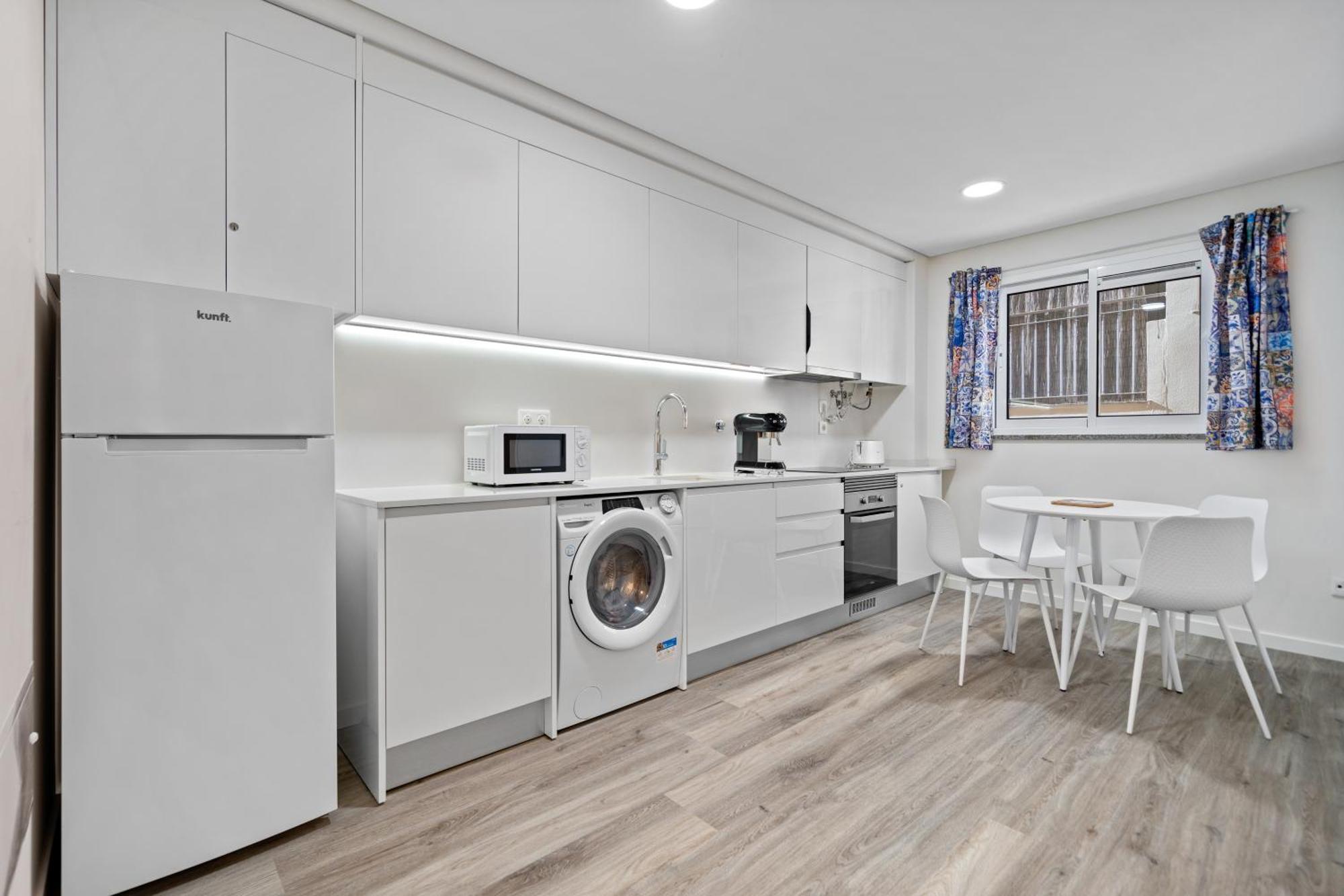 Apartment Carmo