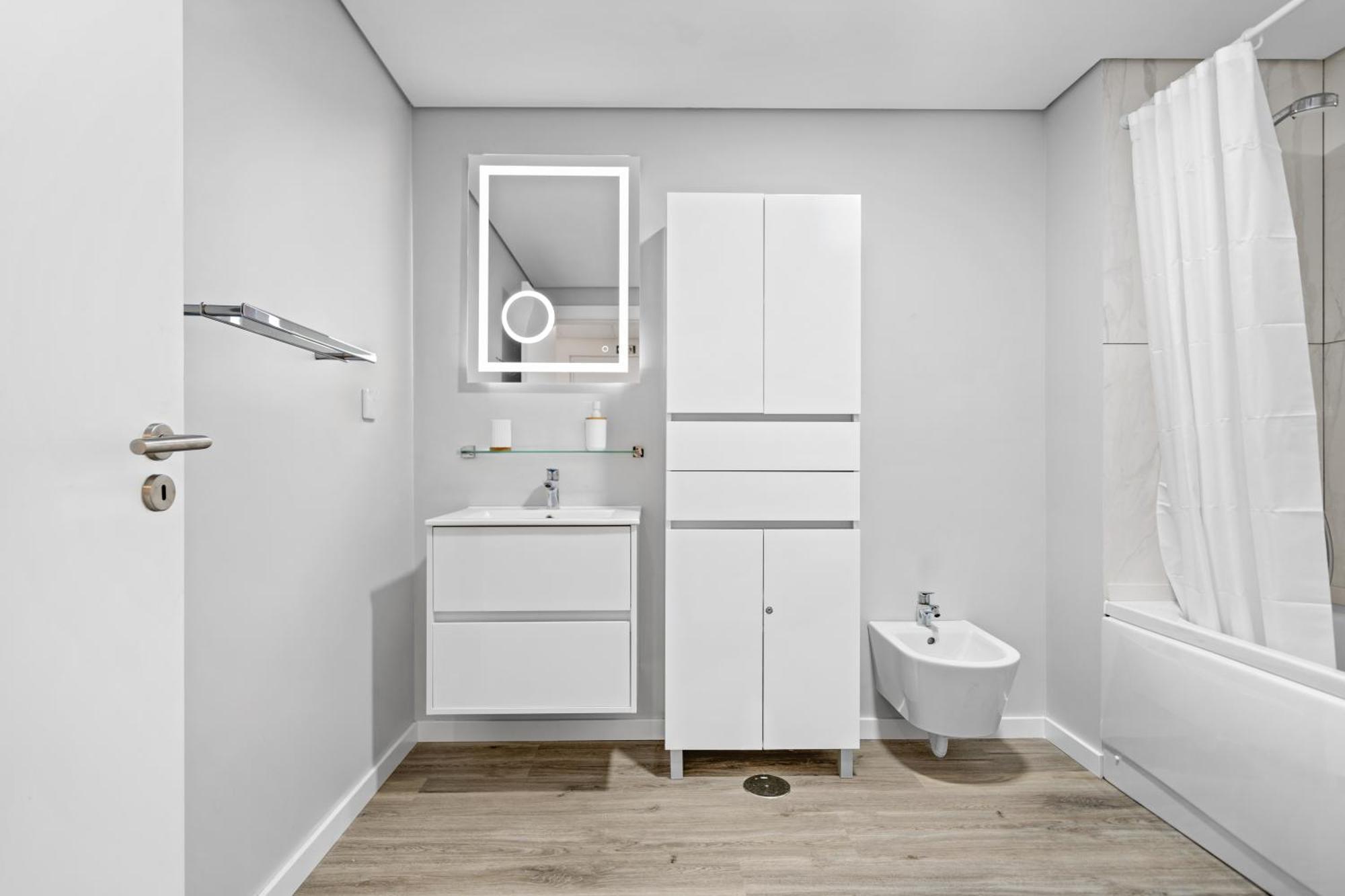 Apartment Carmo *
